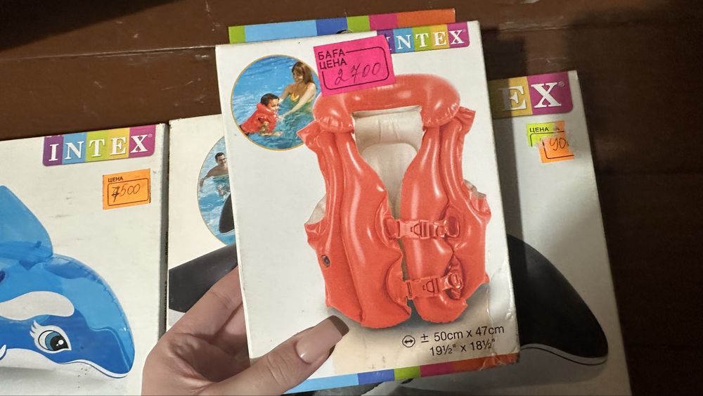 Надувные круги и фируры