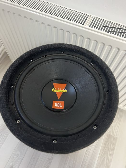 Subwoofer Auto JBL GT Series 400w