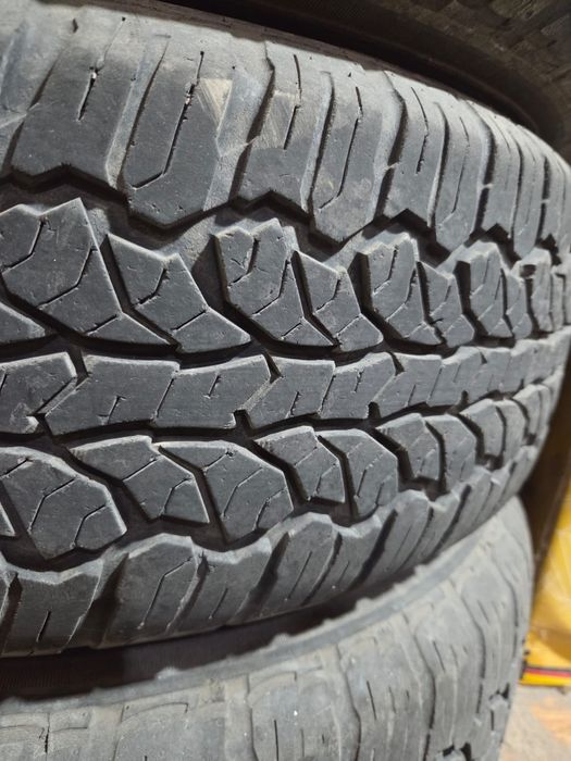 Продам летнию резину