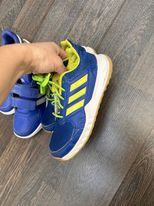 Lot adidasi Adidas mărimea 30