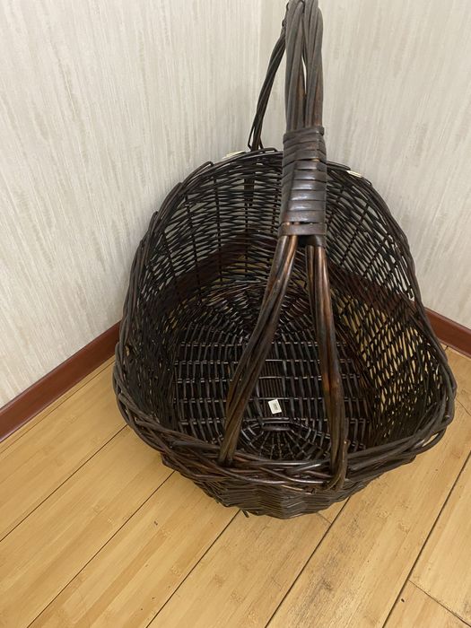 Плетенная корзина