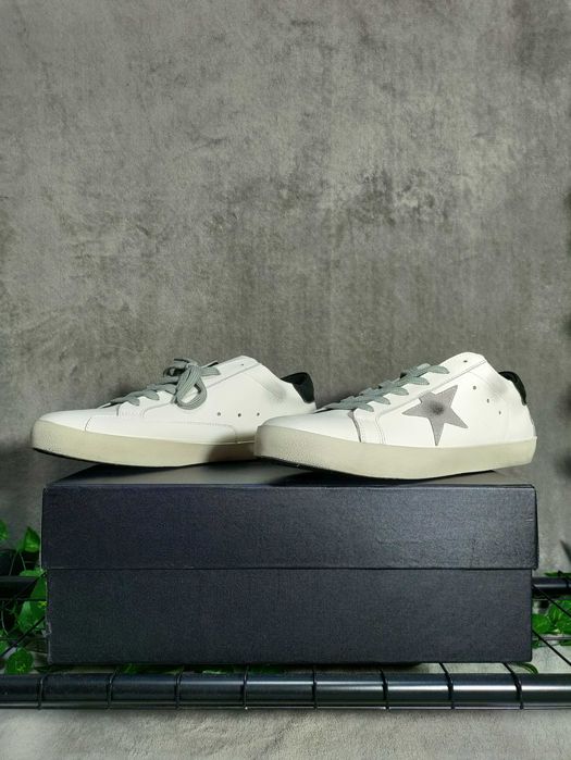 Golden Goose marimea 45