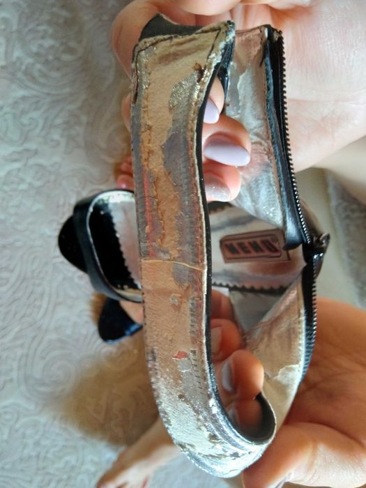 Vând. Sandale dama , marca neno , mărimea 39