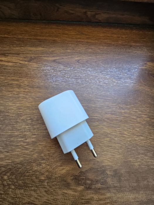 iPhone galofka sotladi