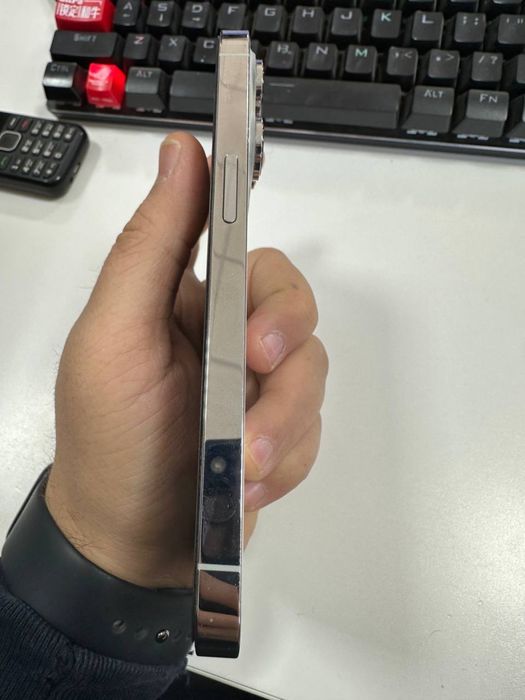 iPhone 14 Pro, 256 GB, KH/A