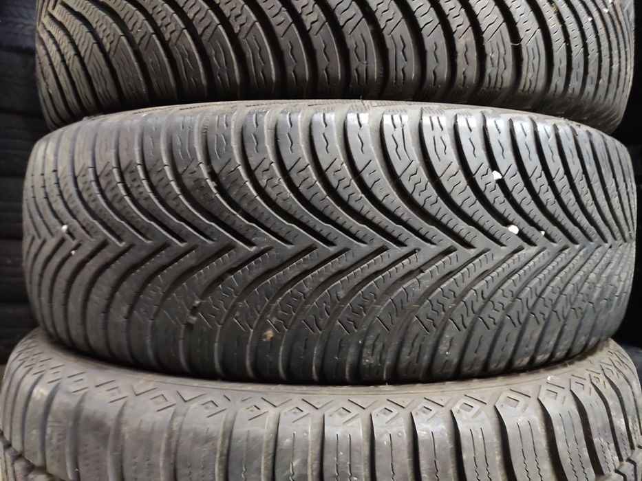 Гуми 205 60 16 - Michelin