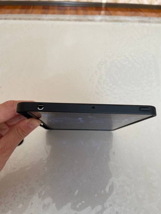 Ipad mini 4 сатылады,келисимли