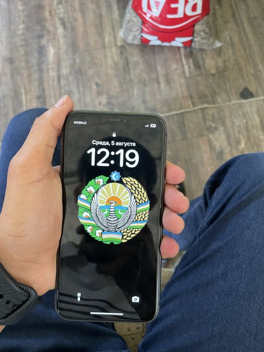 iphone 11 sotiladi srochna