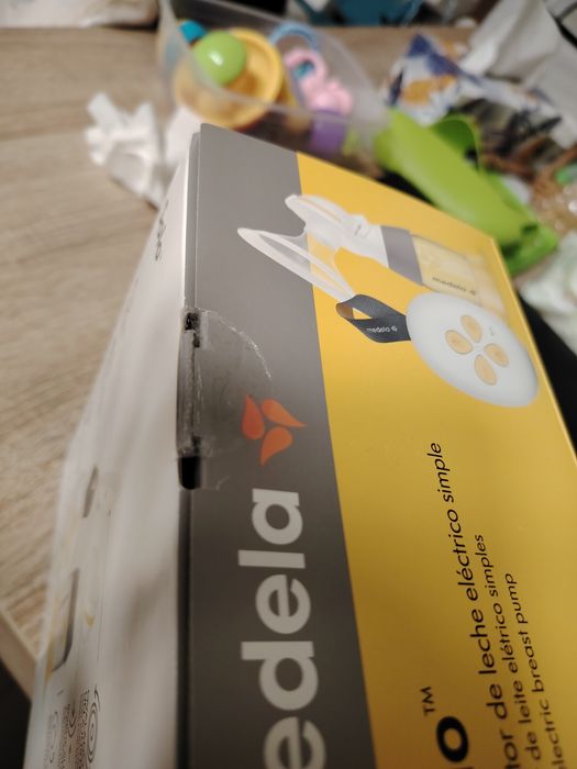 Помпа за кърма MEDELA SOLO hands free