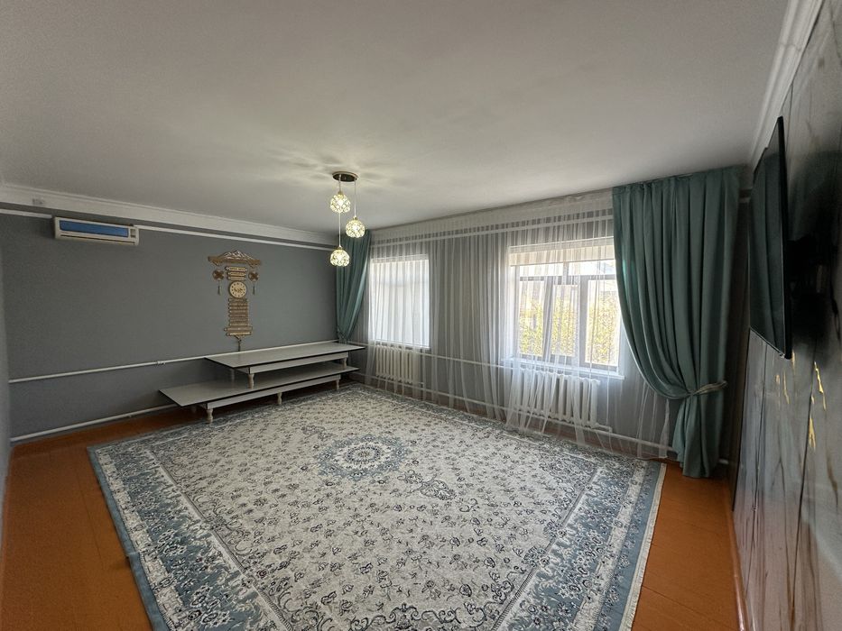 Үлкен үй сатылады.