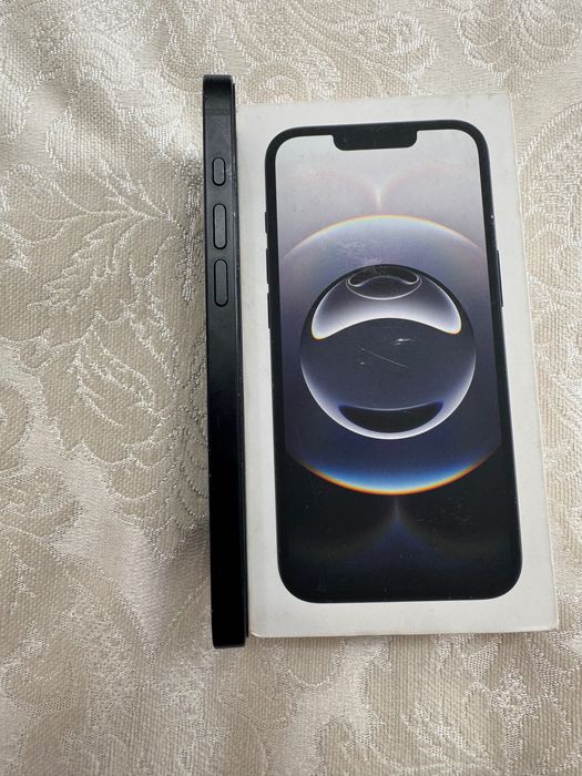 Продам iphone 16e 128gb 99% black