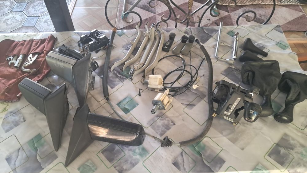 Мерс.Е.124 Зап по Салону.