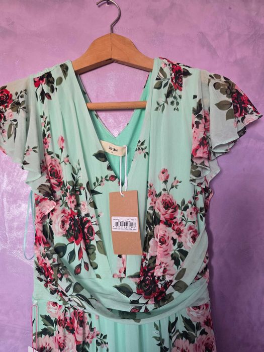 Мрежеста зелена рокля