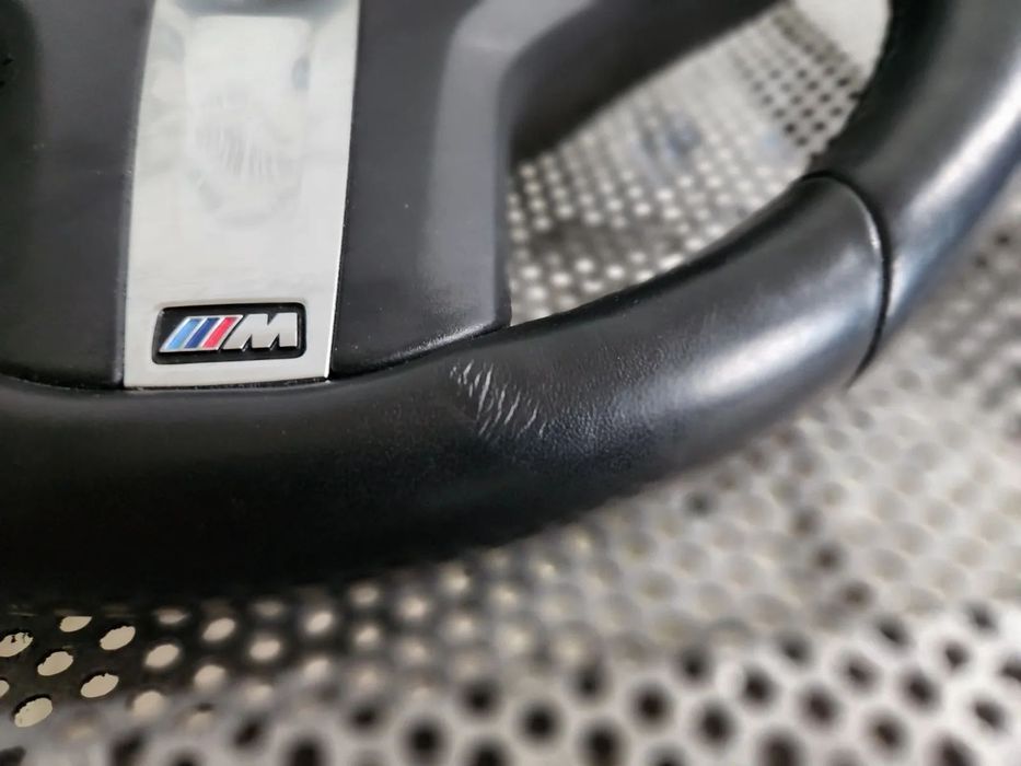 Volan Bmw M Paket Cu Comenzi Din Piele G20 G21 G30 G31 F40 F41 F45 F46 F44 Etc. Dezmembrez Bmw F40