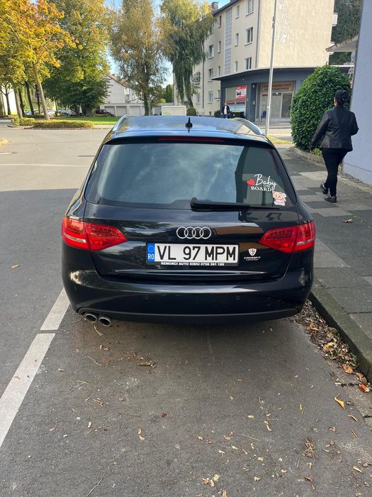 Audi A4 B8 ,masina personala foarte bine intretinuta!