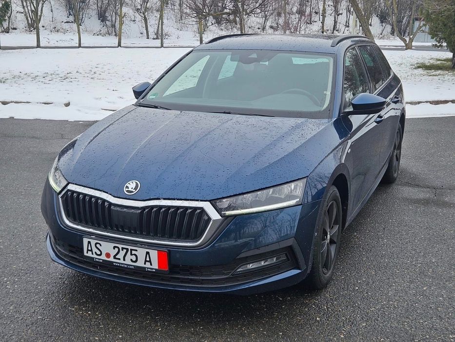 Skoda Octavia 4 , 2.0L ,bord virtual ,volan încălzit ,scaune încălzite F S