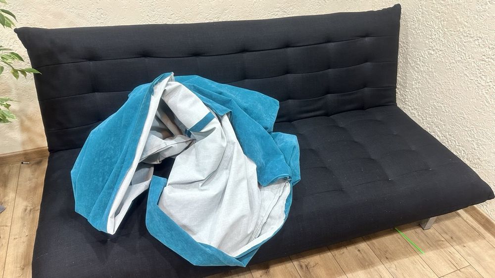 Диван-книжка в идеальном состоянии