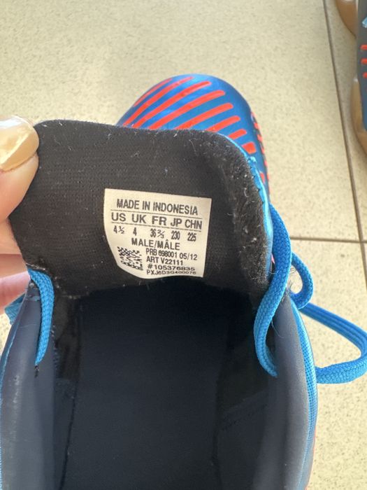 Adidas predator -НОВИ обивки за футбол за зала