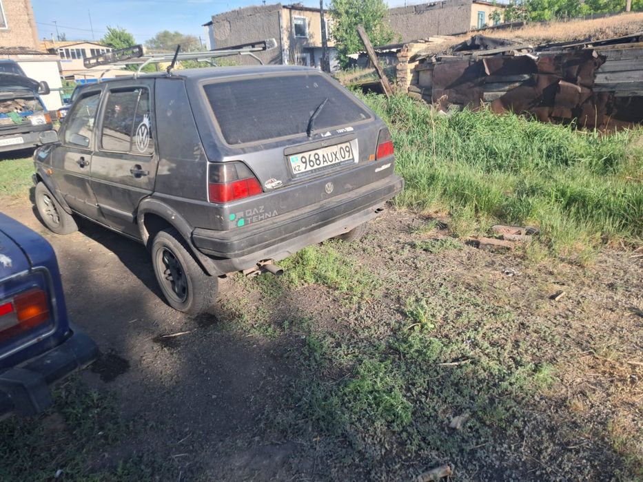 гольф 2 ,1.8 карбюратор