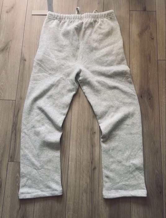 Essentials SS22 baggy долнище