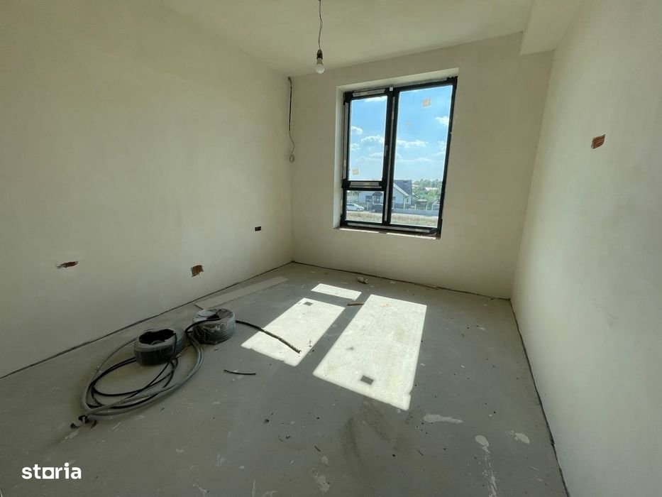 Imobiliare Domnesti  Casa la rosu str Ciocarliei  garaj+beci 750curte