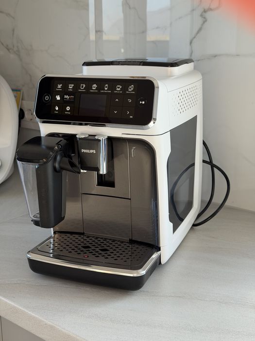 Espressor Philips LatteGo