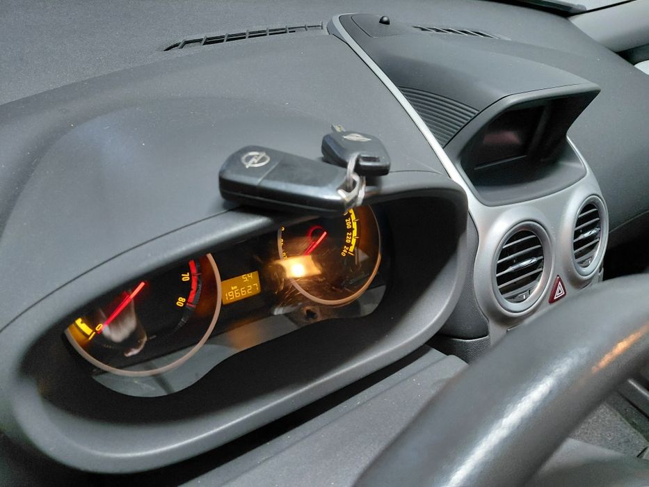 Opel Corsa GSI 1.6 Turbo