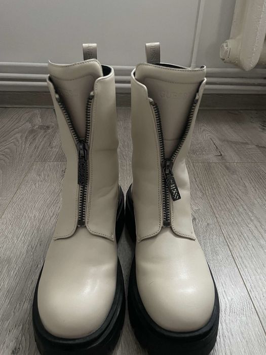 Botine Guess (nu prada,jordan 4,yezzy ,bape)