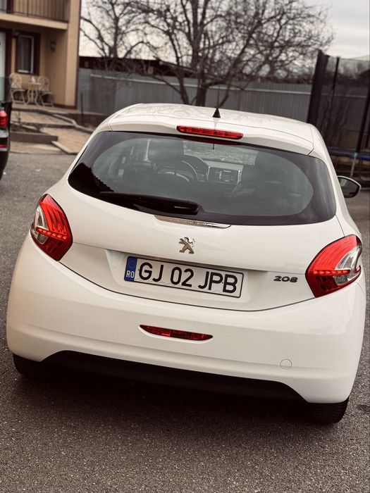 Peugeot 208 2014 unic proprietar