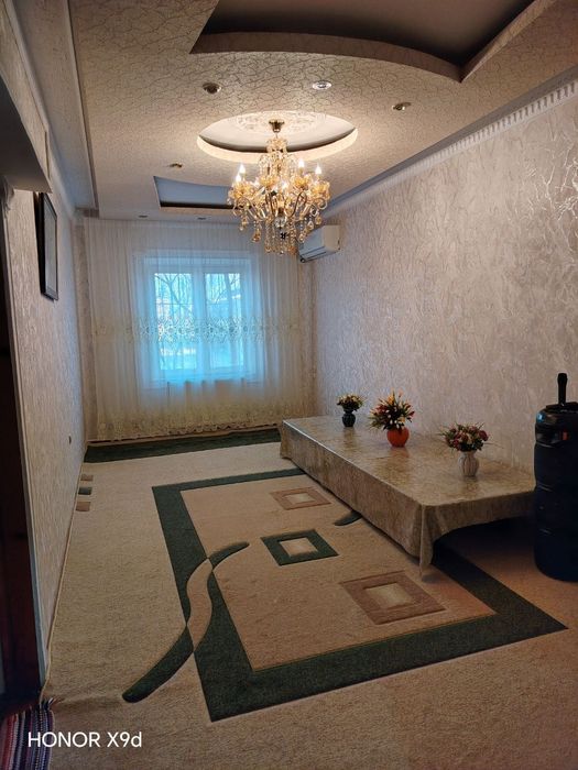 Продаётся 3-х комн.квартира Шарк 1,
Куксарой 7-мактаб