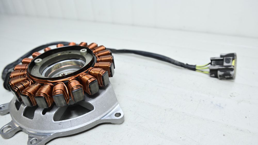 Alternator Stator Motor Cu Suport BMW R1200GS 2013 - 2018