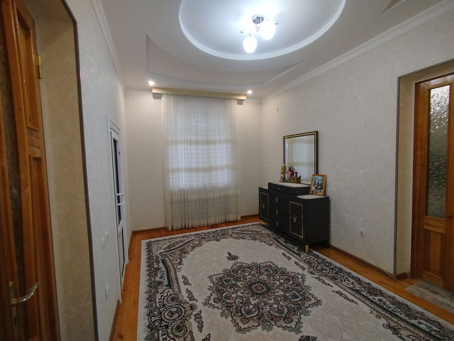 Тошкент тумани, Парвозда шинам 5.5 сотихли ҳовли сотилади!