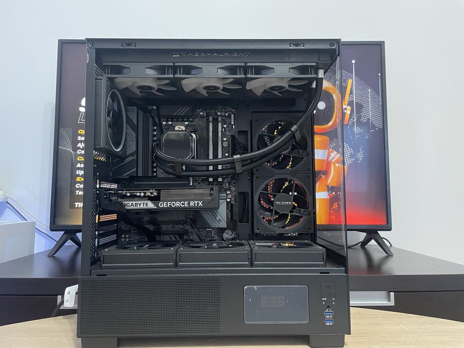 Calculator / Sistem PC Gaming - R7 7700X, 5060Ti 16GB, 32GB, 1TB SSD