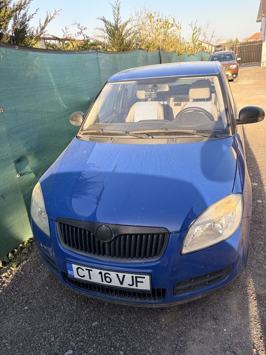 SKODA Fabia 2010 — imagine 1