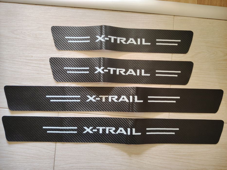 Протектори за прагове на Nissan X-Trell
