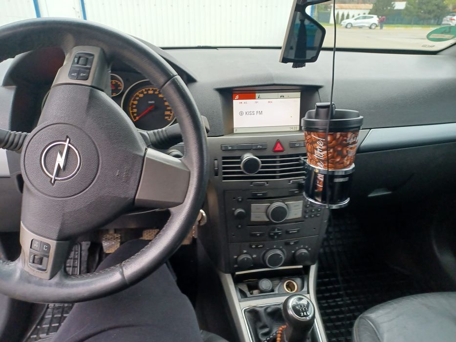 Vând Opel Astra h