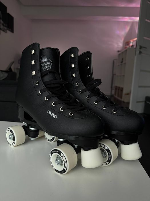 Role cu 4 roți – mărimea US 7 (noi)