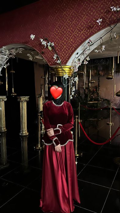 Vecherniy Ko'fta yubka