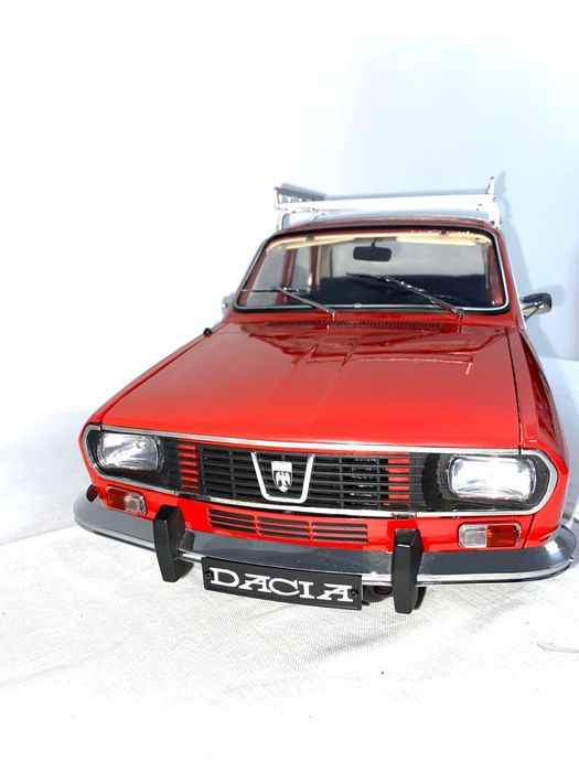 DACIA 1300 machetă auto scara 1:8 impecabilă construită