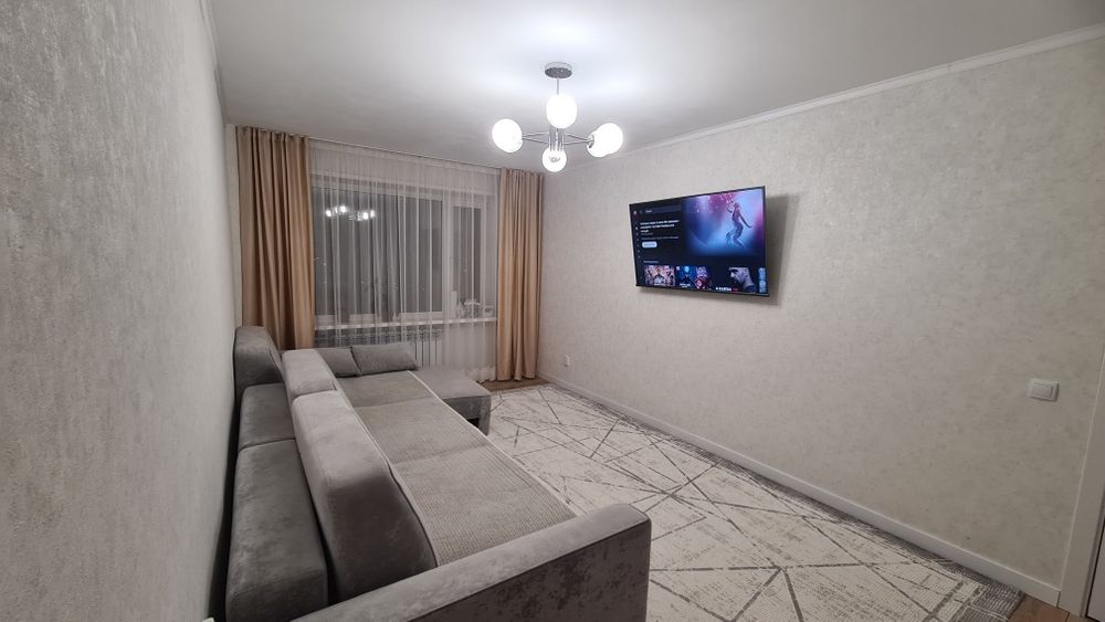 3 ком кв в районе Айсберга новой планировки