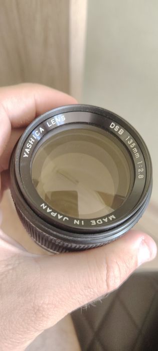 Обектив yashica 135mm f2.8