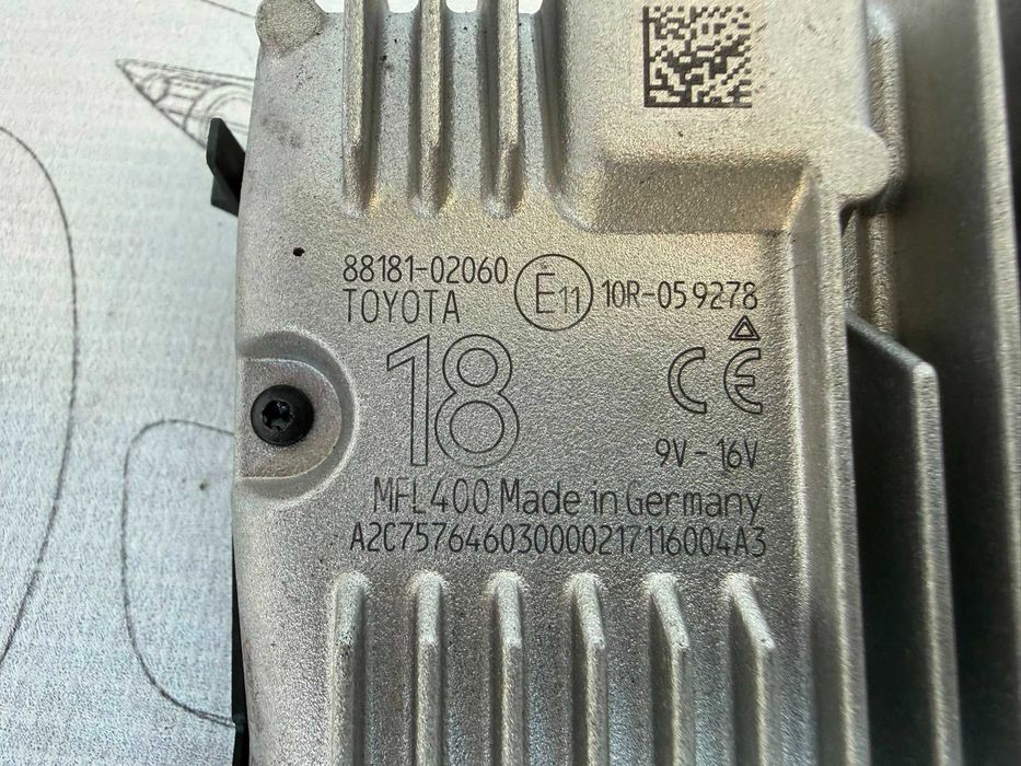 Cameră Frontală Parbriz / Senzor Pre-Collision Toyota Auris 2017 / 2012-2018 Cod OEM 8818102060 (5D2)