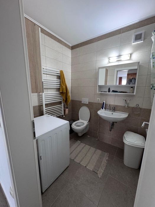 Inchiriez apartament 2 camere - Avantgarden Tractorul