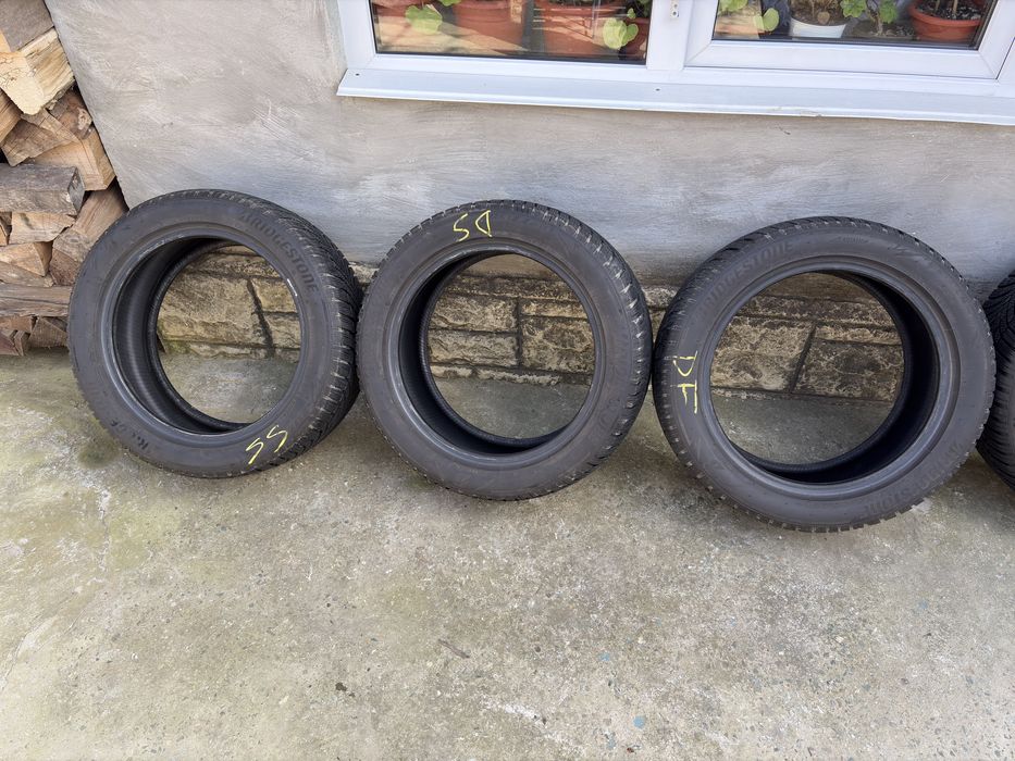 Vand 4 cauciucuri  Bridgestone M+S