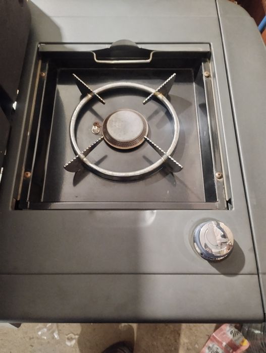 Газгрил със три горелки+котлон