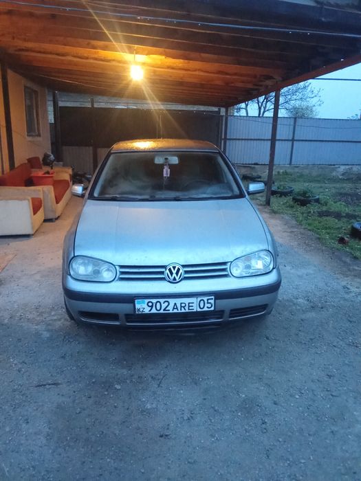 Срочно продам машину