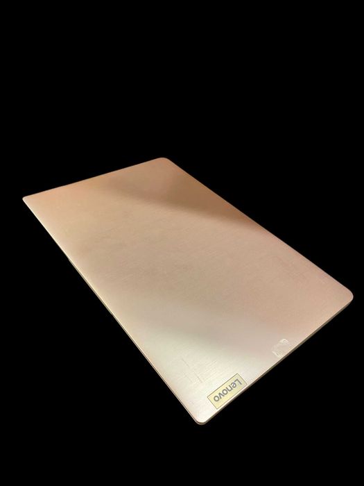 Hope Amanet P13 / Laptop LENOVO 82H8