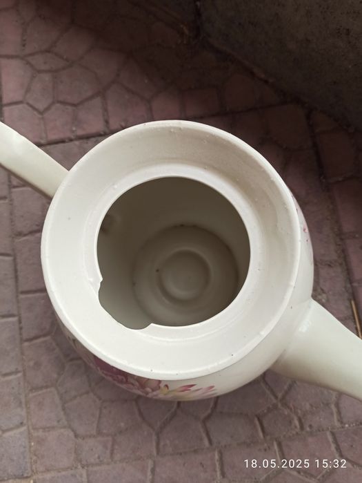 Большой чайник керамический