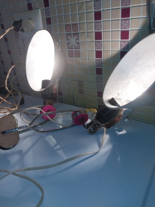 Продаётся.осветитель