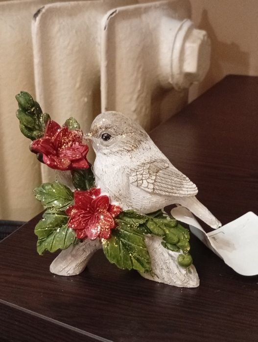 Продавам декоративни фигурки